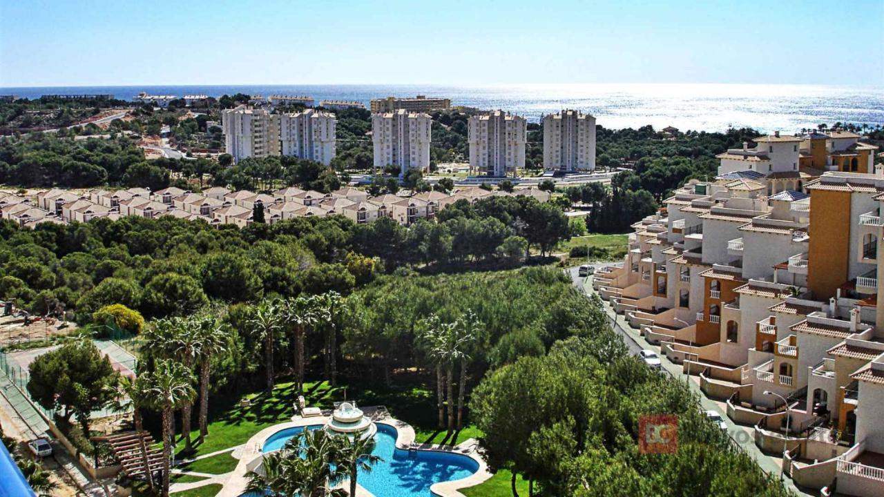 2-Bedroom And Living Room Apartment Near Campoamor Beach Exterior photo